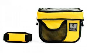 A WATERPROOF HANDLEBAR BAG