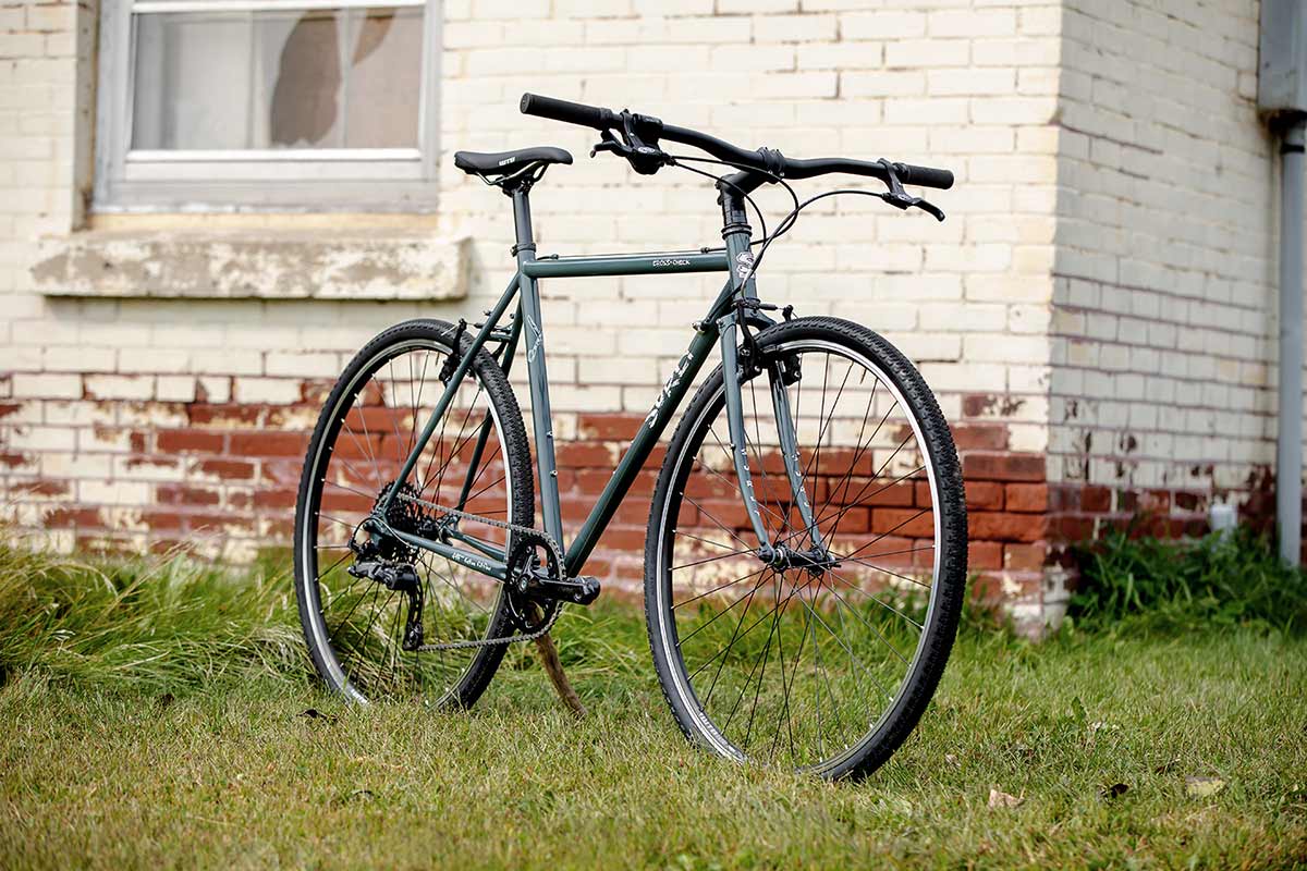 Surly hybrid best sale bike