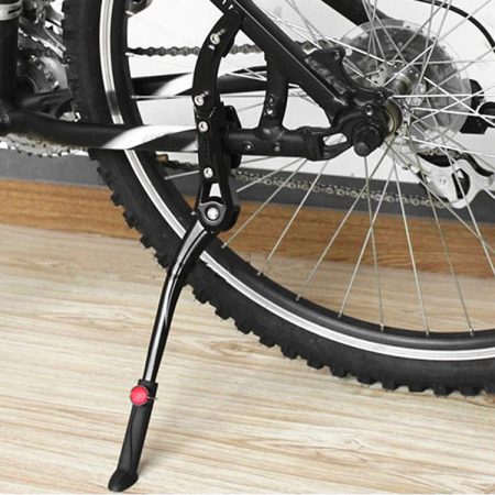 Adjustable rear mount outlet kickstand